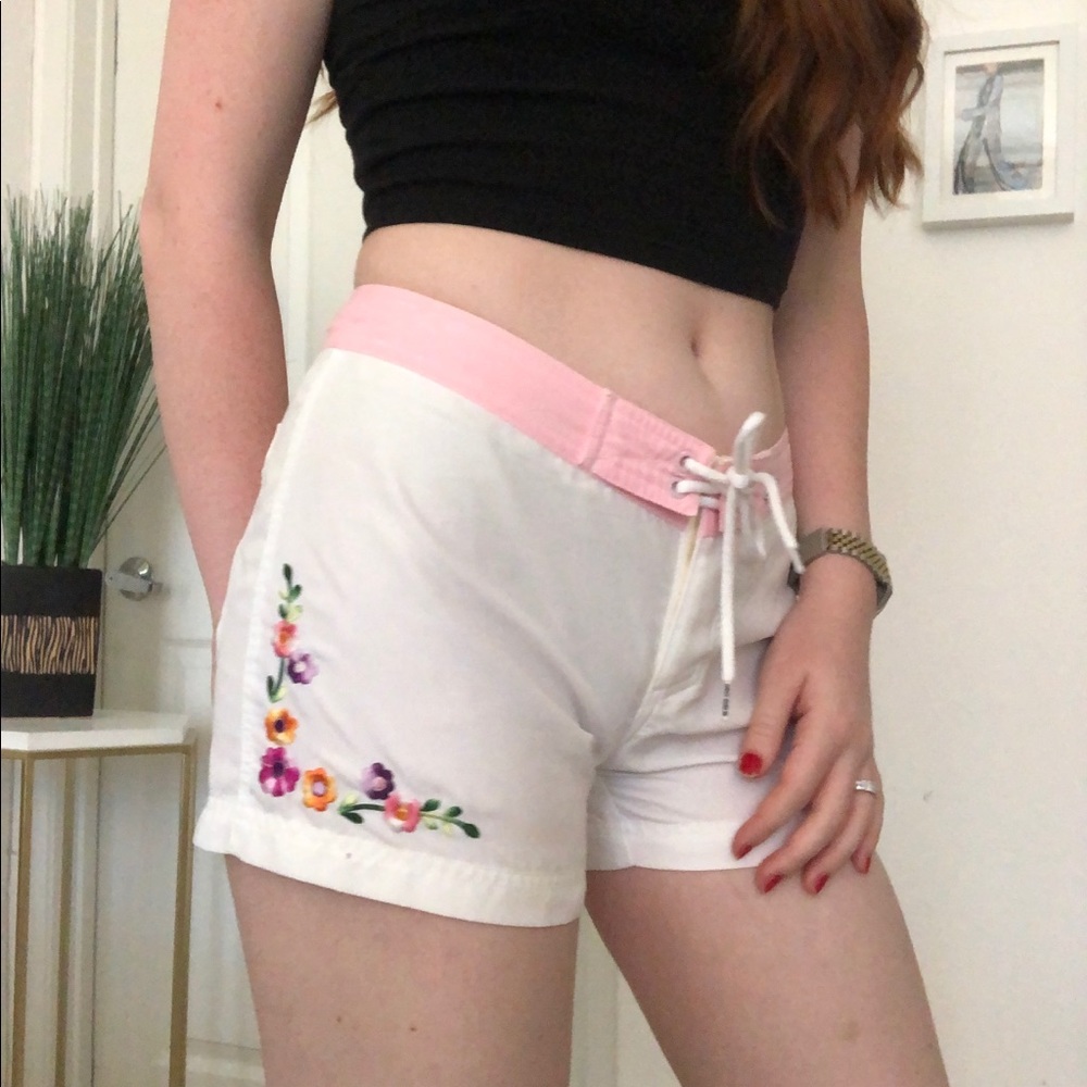 Maui girl shorts